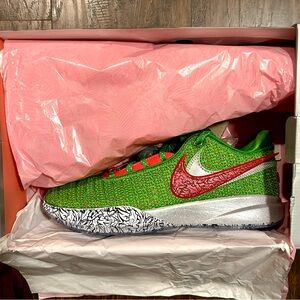 Brand New Nike LeBron XX(20) “Stocking Stuffer/Christmas Grinch”